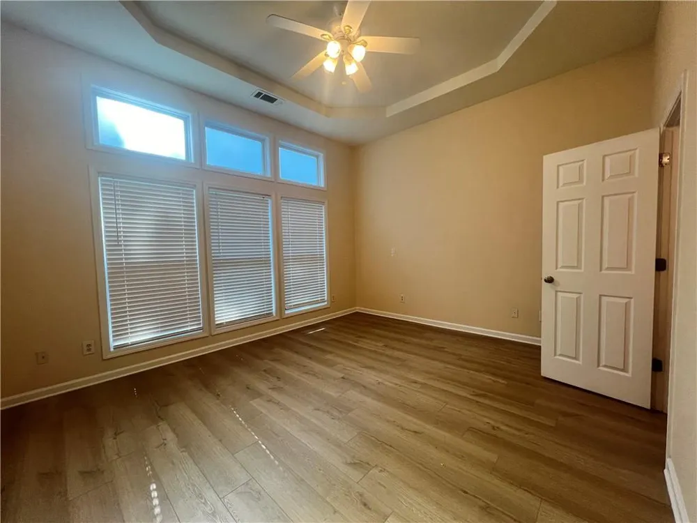 2233 Worrall Hill Dr Duluth, GA 30096