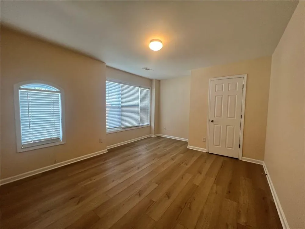 2233 Worrall Hill Dr Duluth, GA 30096