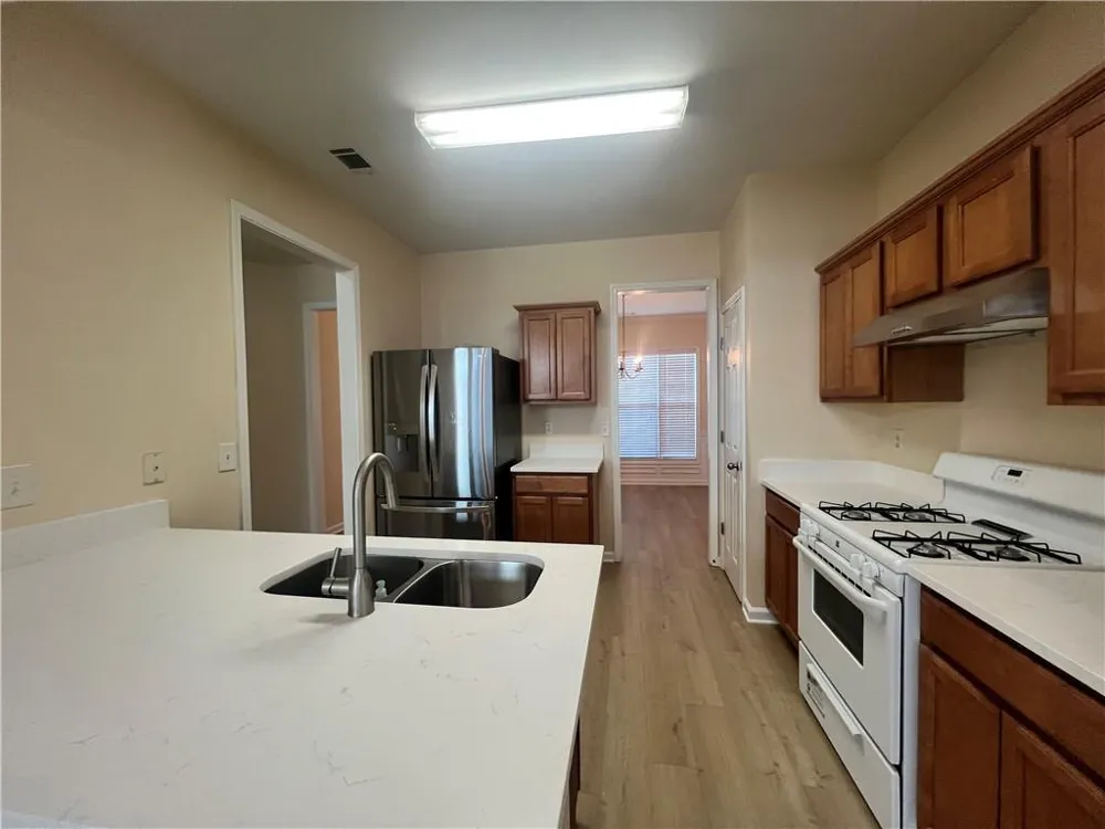 2233 Worrall Hill Dr Duluth, GA 30096