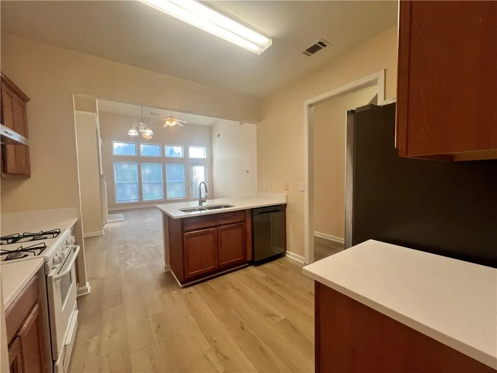 2233 Worrall Hill Dr Duluth, GA 30096