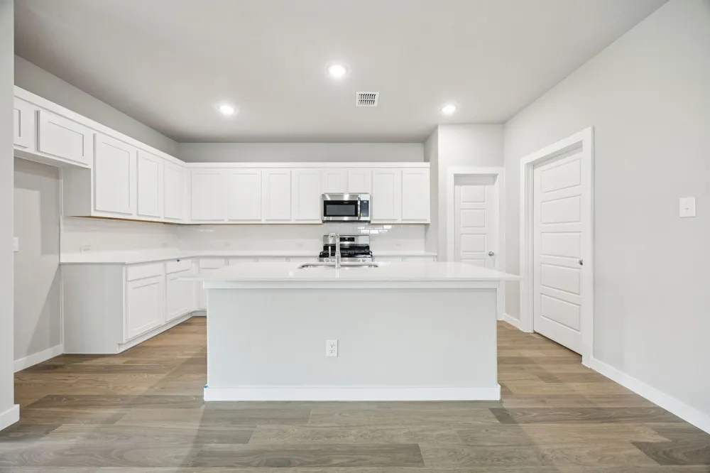 1521 Wild Plum Way Alvarado, TX 76009