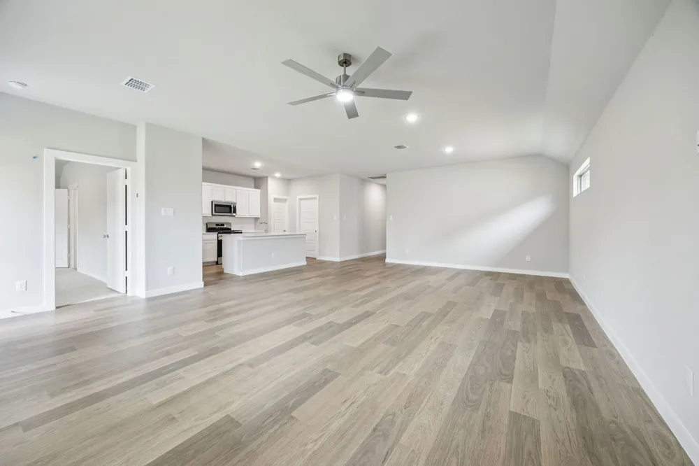 1521 Wild Plum Way Alvarado, TX 76009