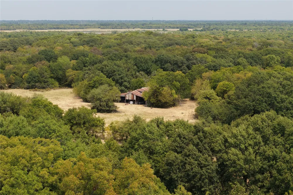 455 James Road Ferris, TX 75125