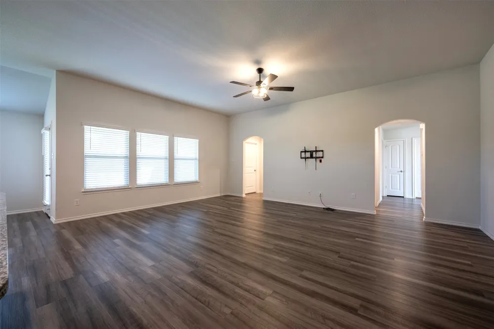 2544 Doe Run Weatherford, TX 76087