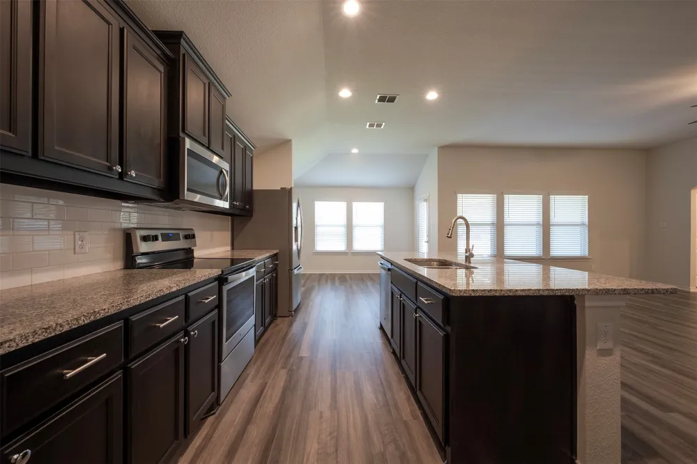 2544 Doe Run Weatherford, TX 76087