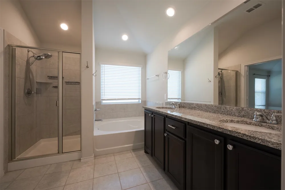 2544 Doe Run Weatherford, TX 76087