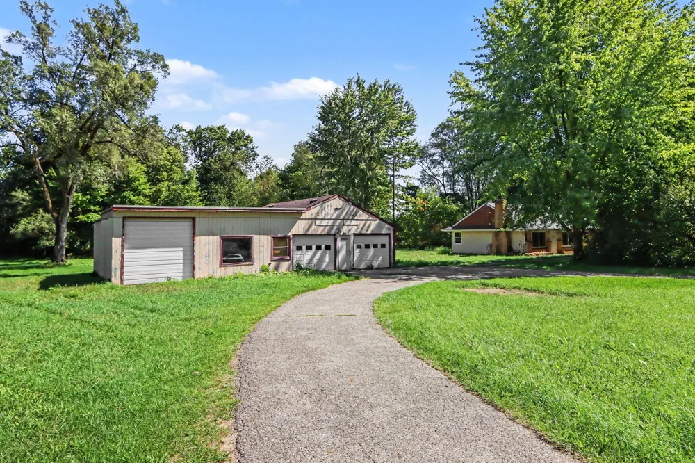 62 M-37 Hastings, MI 49058