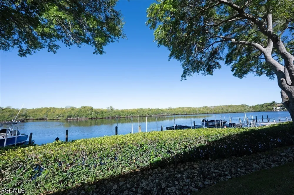 Newport Drive #509 Naples, FL 34114
