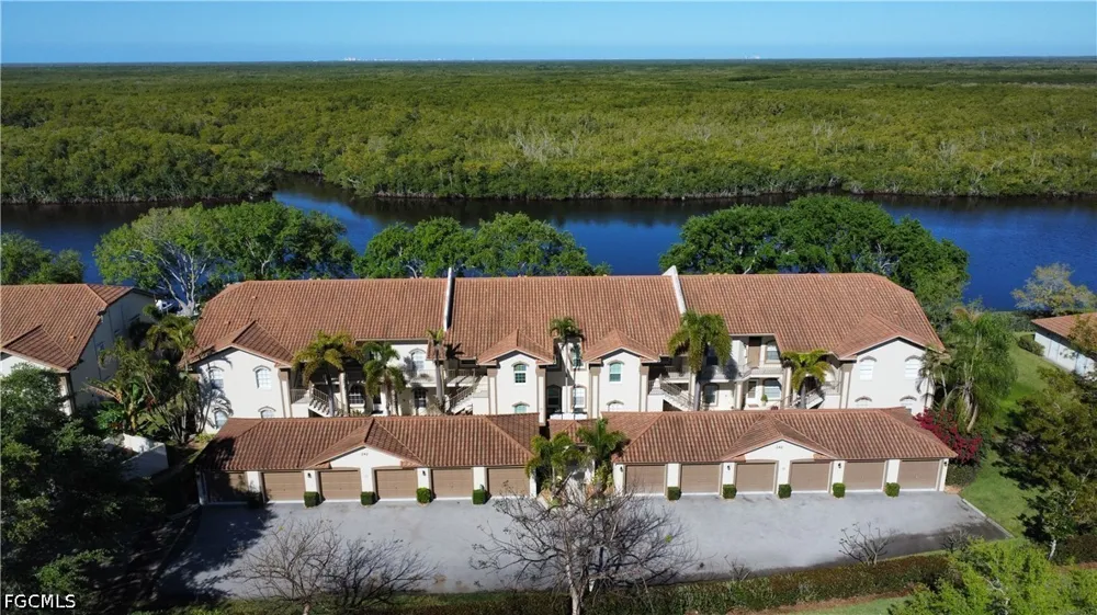 Newport Drive #509 Naples, FL 34114