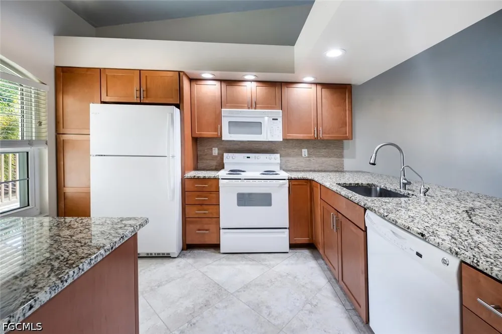 Newport Drive #509 Naples, FL 34114