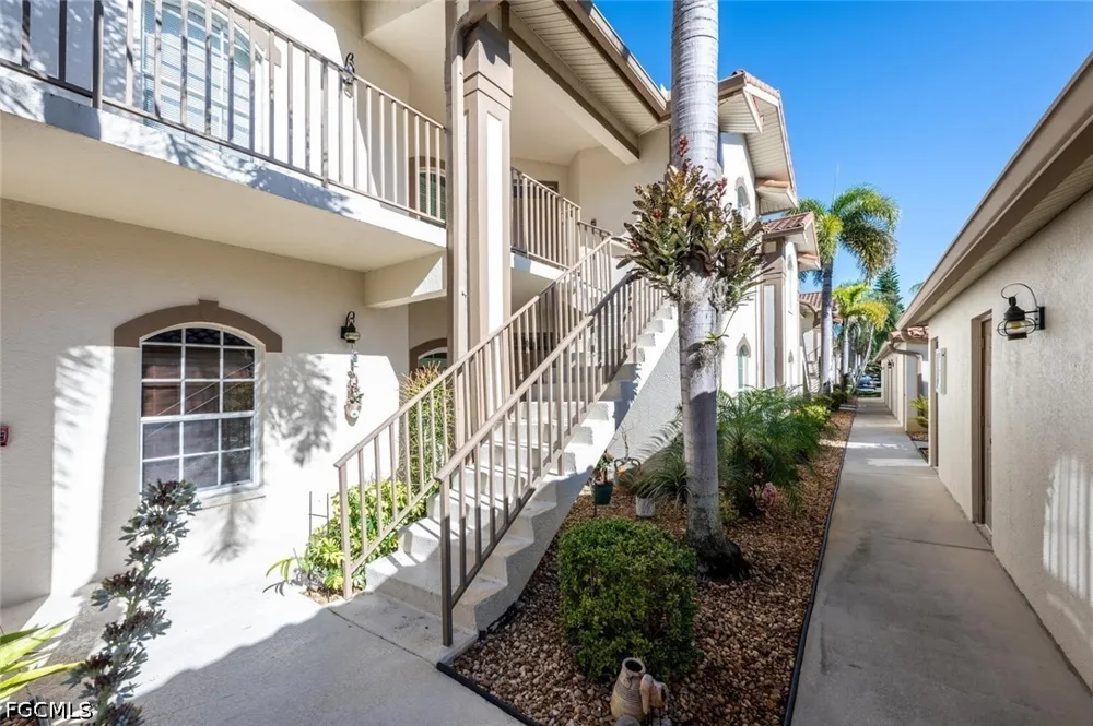 Newport Drive #509 Naples, FL 34114