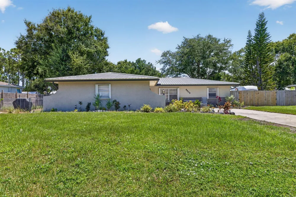 6605 Paso Robles Boulevard Fort Pierce, FL 34951