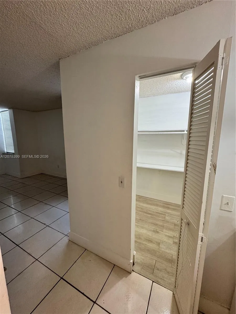12105 NE 6th Ave #304 North Miami, FL 33161