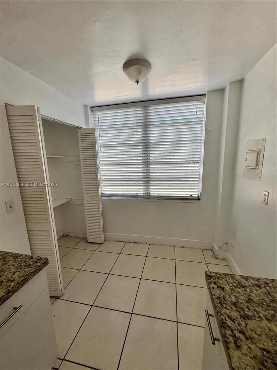 12105 NE 6th Ave #304 North Miami, FL 33161