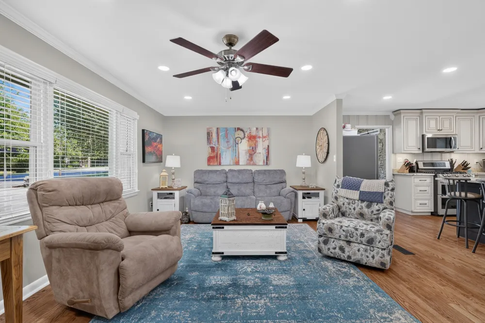 133 High Ave Fayetteville, TN 37334