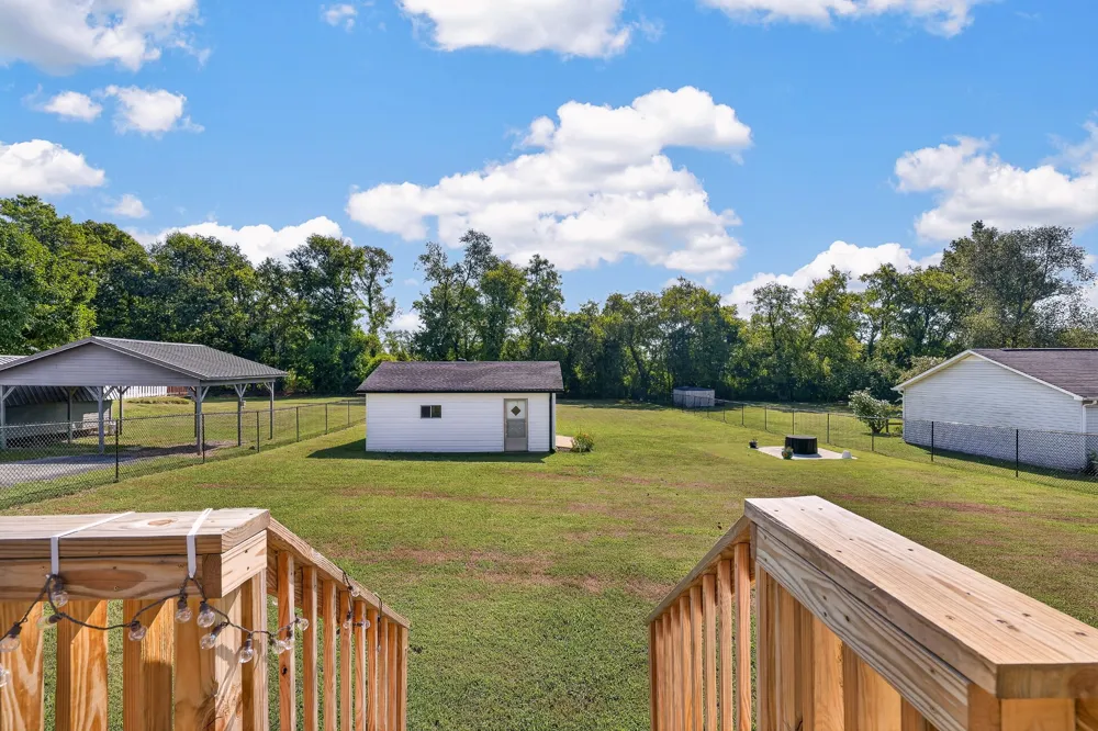 133 High Ave Fayetteville, TN 37334