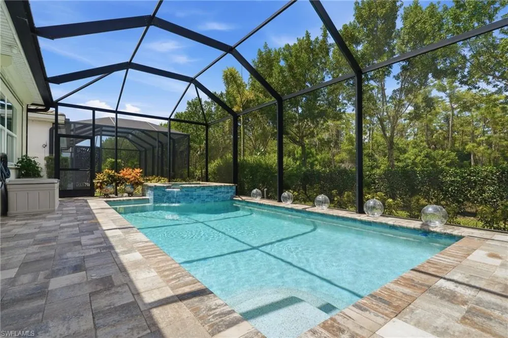 28113 Seasons Tide Avenue Bonita Springs, FL 34135