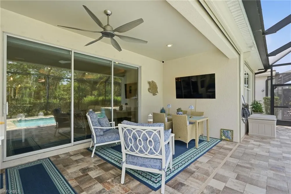 28113 Seasons Tide Avenue Bonita Springs, FL 34135