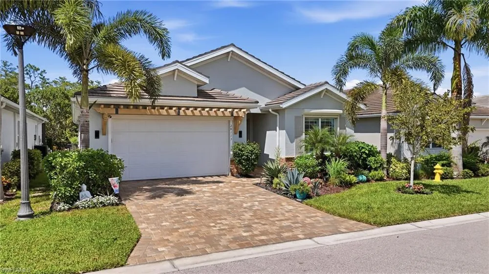 28113 Seasons Tide Avenue Bonita Springs, FL 34135