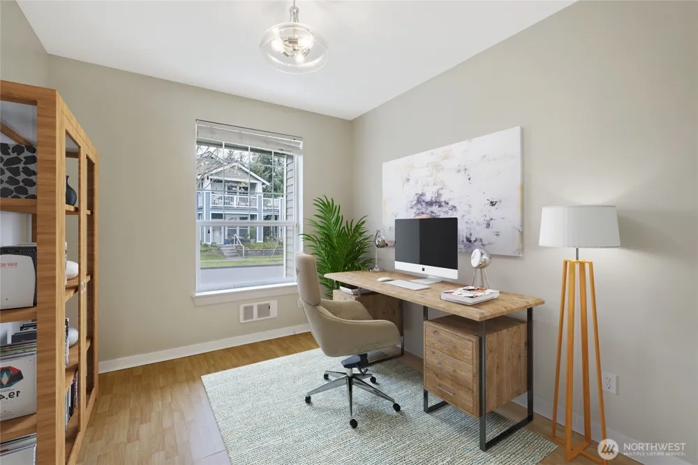 10515 221st Lane NE #102 Redmond, WA 98053