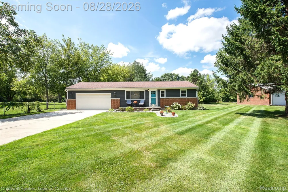 1810 Gray Road Genoa Township, MI 48843