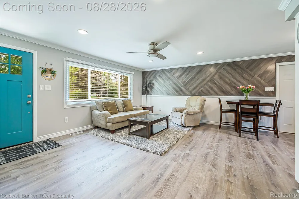 1810 Gray Road Genoa Township, MI 48843