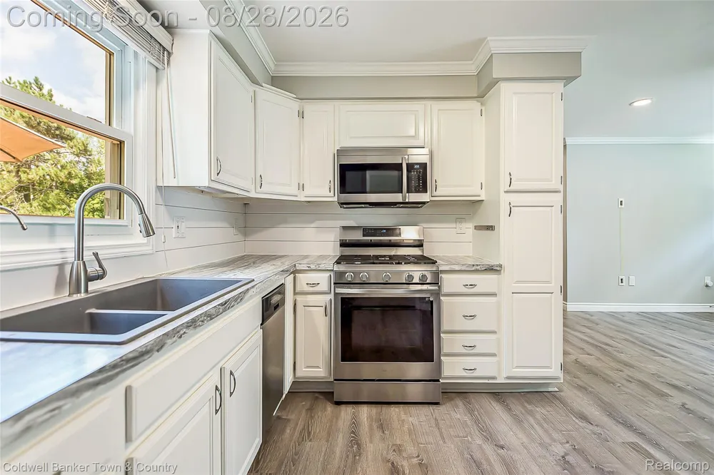 1810 Gray Road Genoa Township, MI 48843