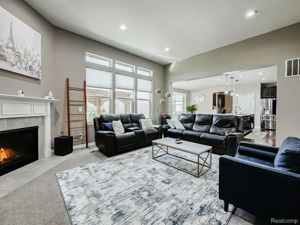 23431 S Crooked Tree Court Lyon Charter Township, MI 48178