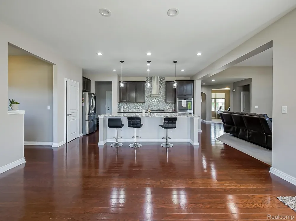 23431 S Crooked Tree Court Lyon Charter Township, MI 48178