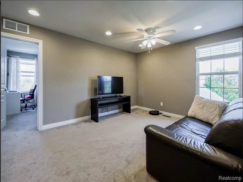 23431 S Crooked Tree Court Lyon Charter Township, MI 48178