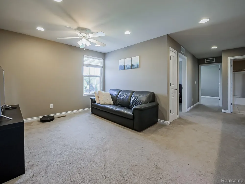 23431 S Crooked Tree Court Lyon Charter Township, MI 48178