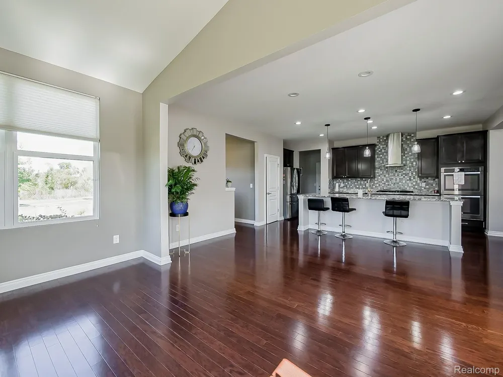 23431 S Crooked Tree Court Lyon Charter Township, MI 48178