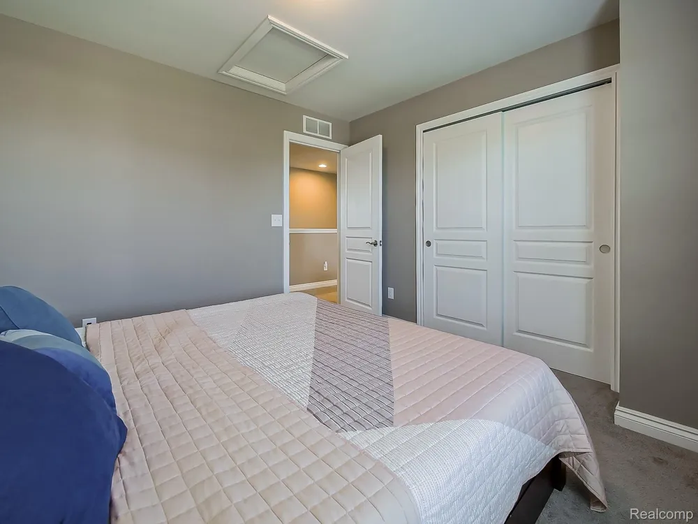 23431 S Crooked Tree Court Lyon Charter Township, MI 48178