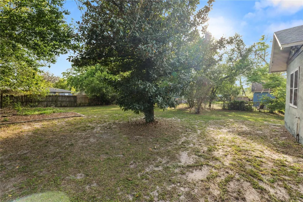 1220 RUBY STREET Lakeland, FL 33815