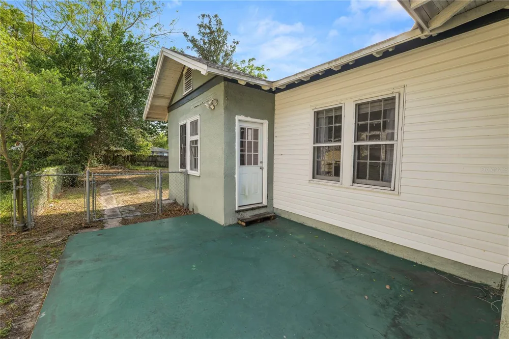 1220 RUBY STREET Lakeland, FL 33815