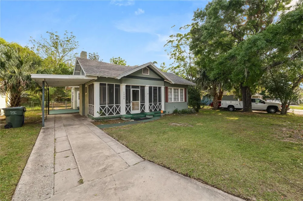 1220 RUBY STREET Lakeland, FL 33815