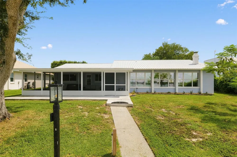 186 MANDOLIN DRIVE Lake Placid, FL 33852