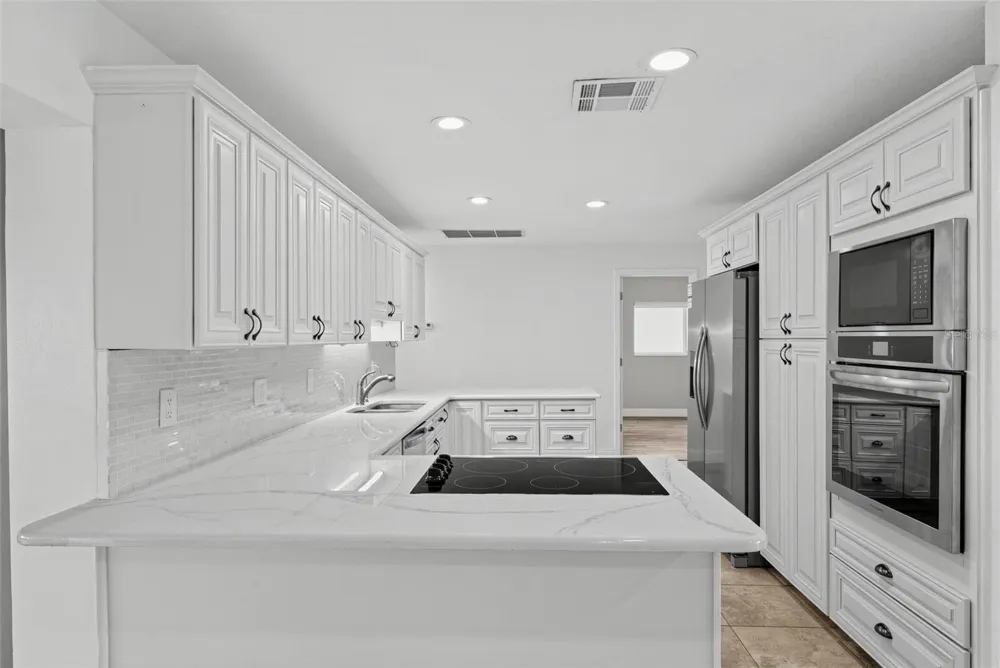 186 MANDOLIN DRIVE Lake Placid, FL 33852