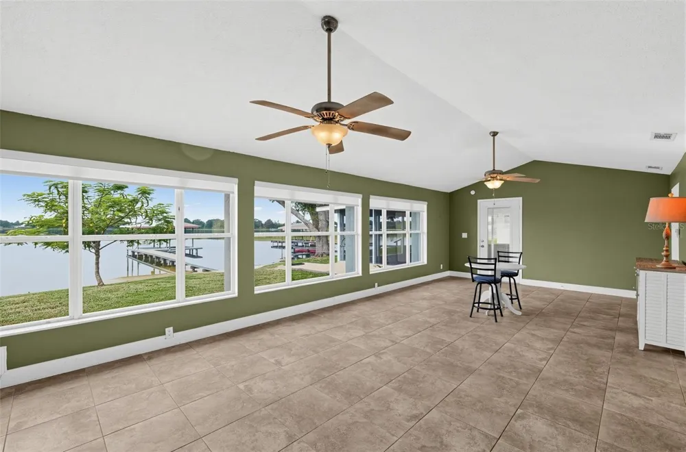 186 MANDOLIN DRIVE Lake Placid, FL 33852