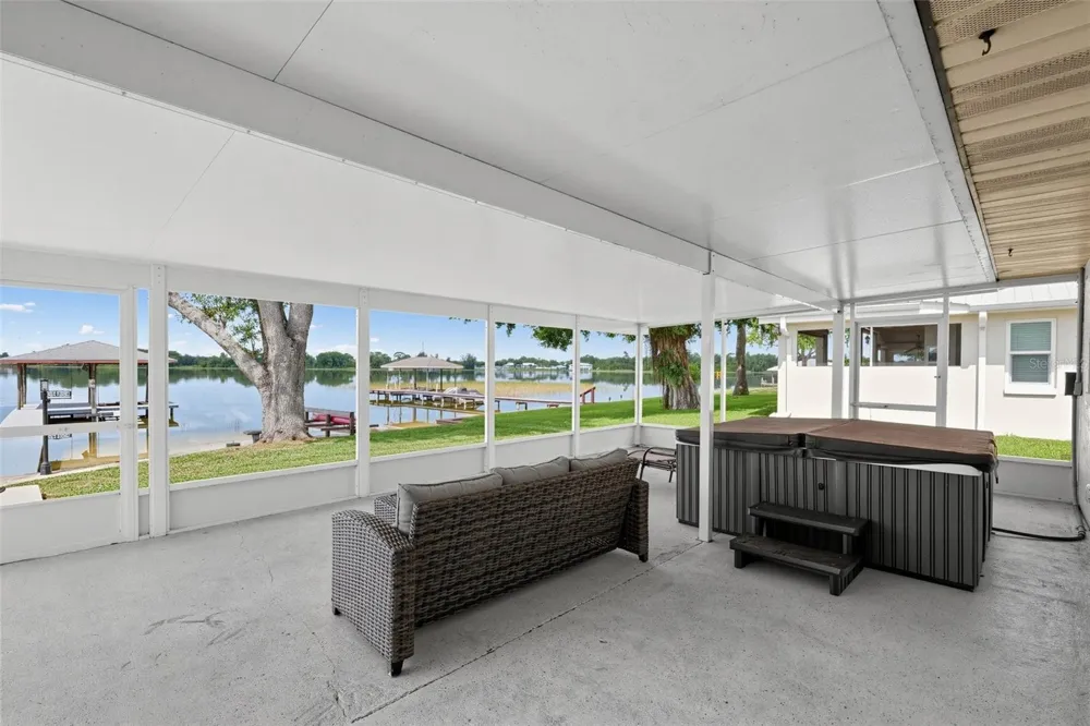 186 MANDOLIN DRIVE Lake Placid, FL 33852