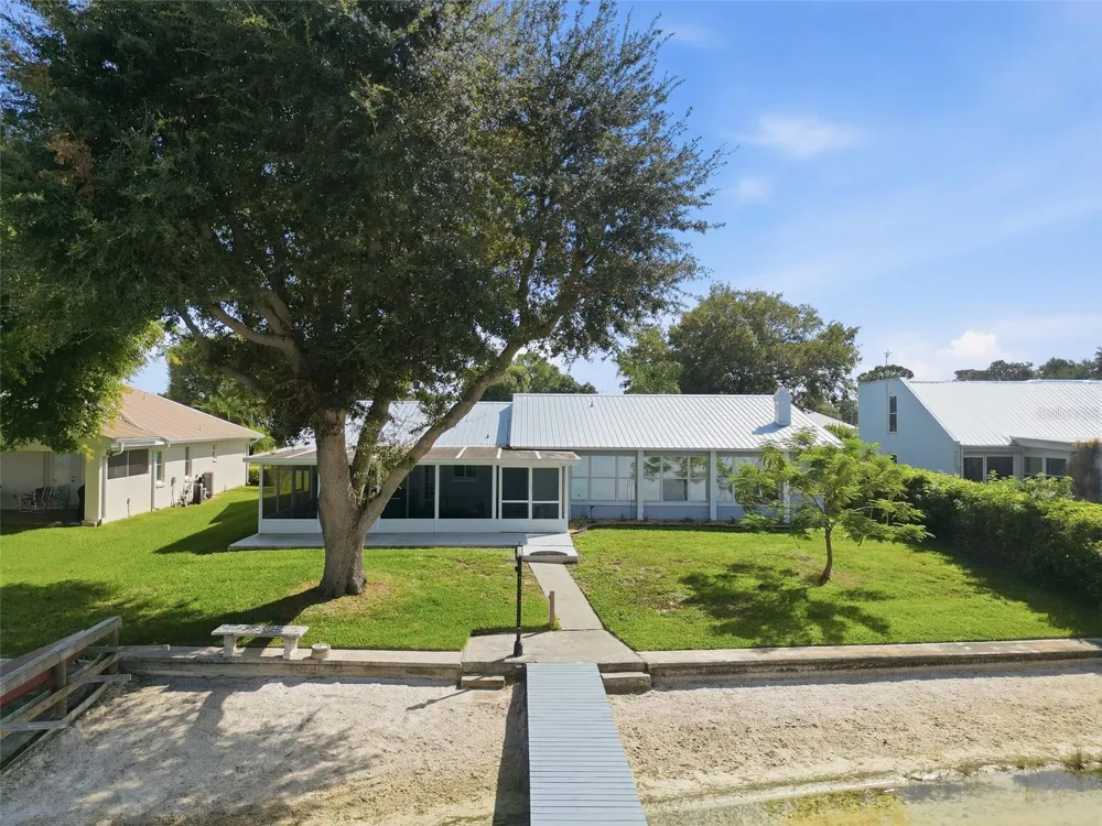 186 MANDOLIN DRIVE Lake Placid, FL 33852