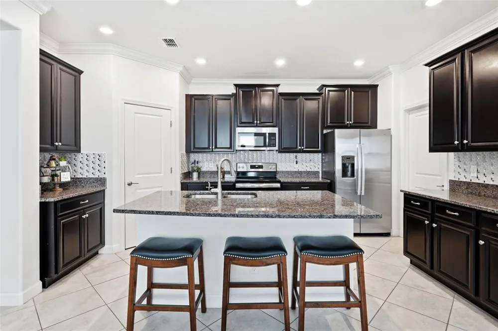 11706 SUNBURST MARBLE ROAD Riverview, FL 33579