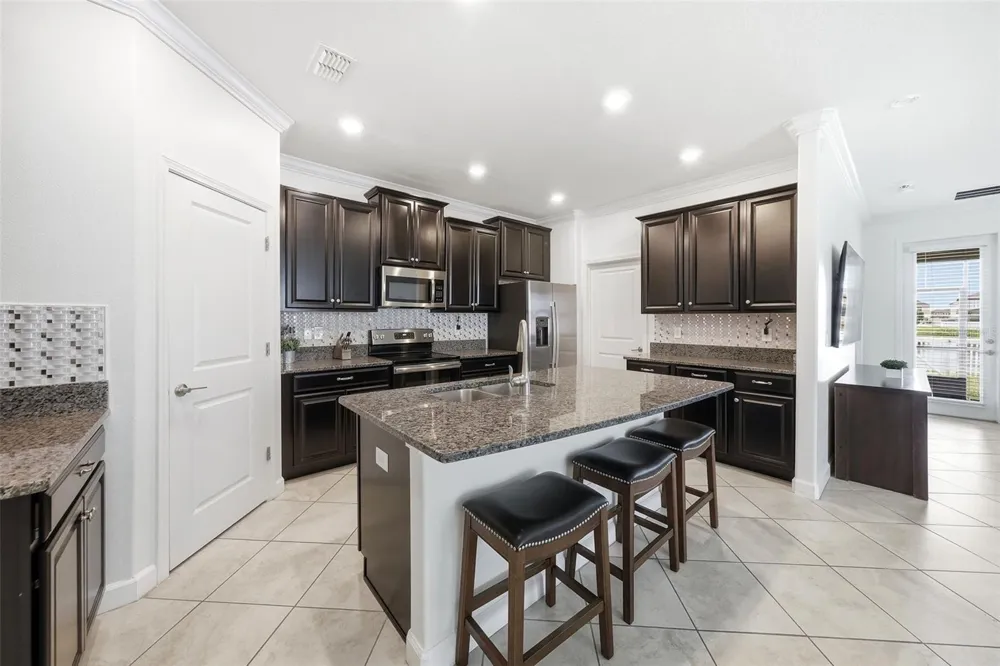 11706 SUNBURST MARBLE ROAD Riverview, FL 33579