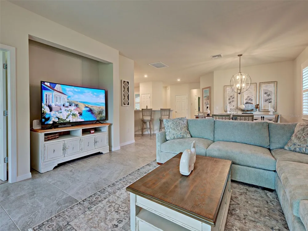 13884 VADINI STREET Venice, FL 34293