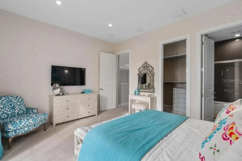 4302 ISABELLA CIR Windermere, FL 34786