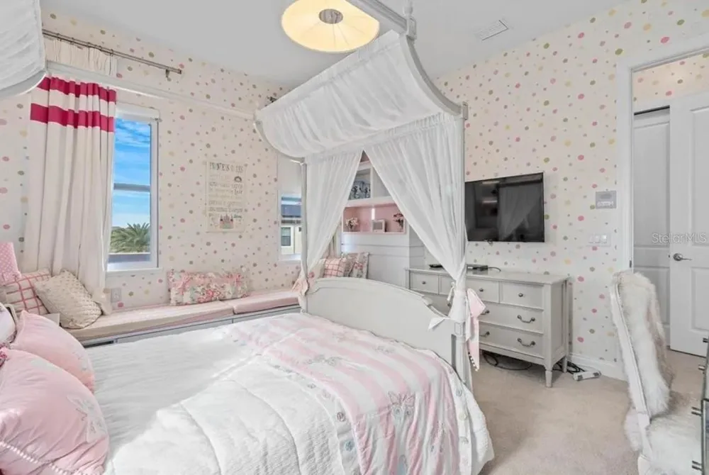 4302 ISABELLA CIR Windermere, FL 34786