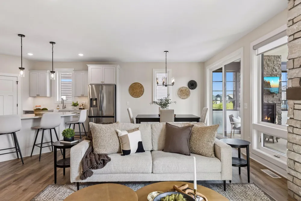 10196 Queensland Lane Maple Grove, MN 55311