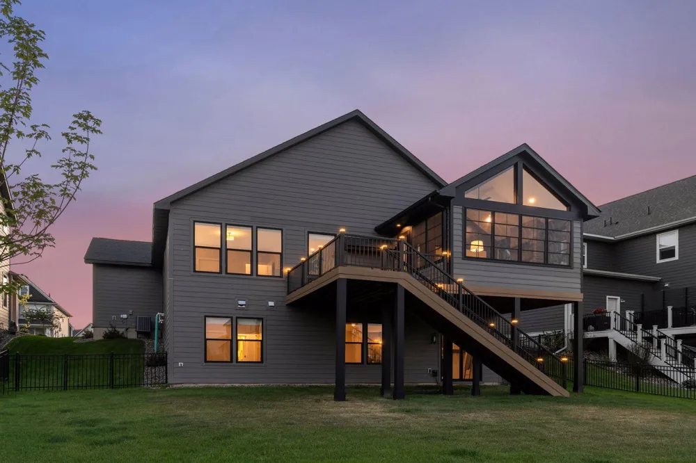 10196 Queensland Lane Maple Grove, MN 55311