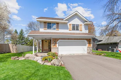 1400 Field Creek Circle