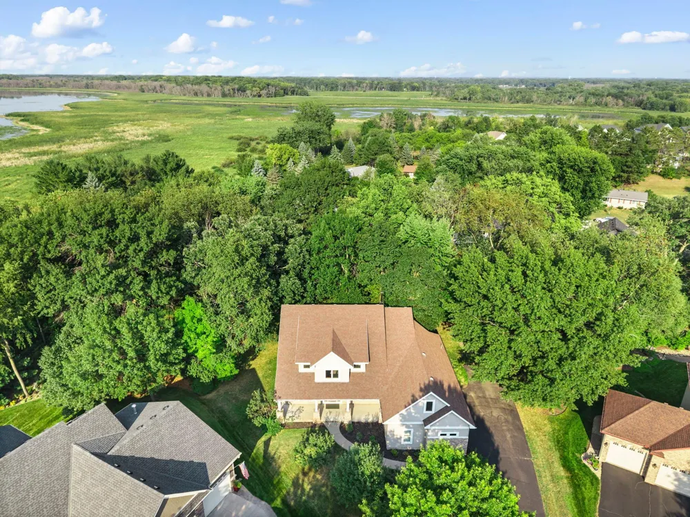 380 Sioux Lookout Lino Lakes, MN 55014